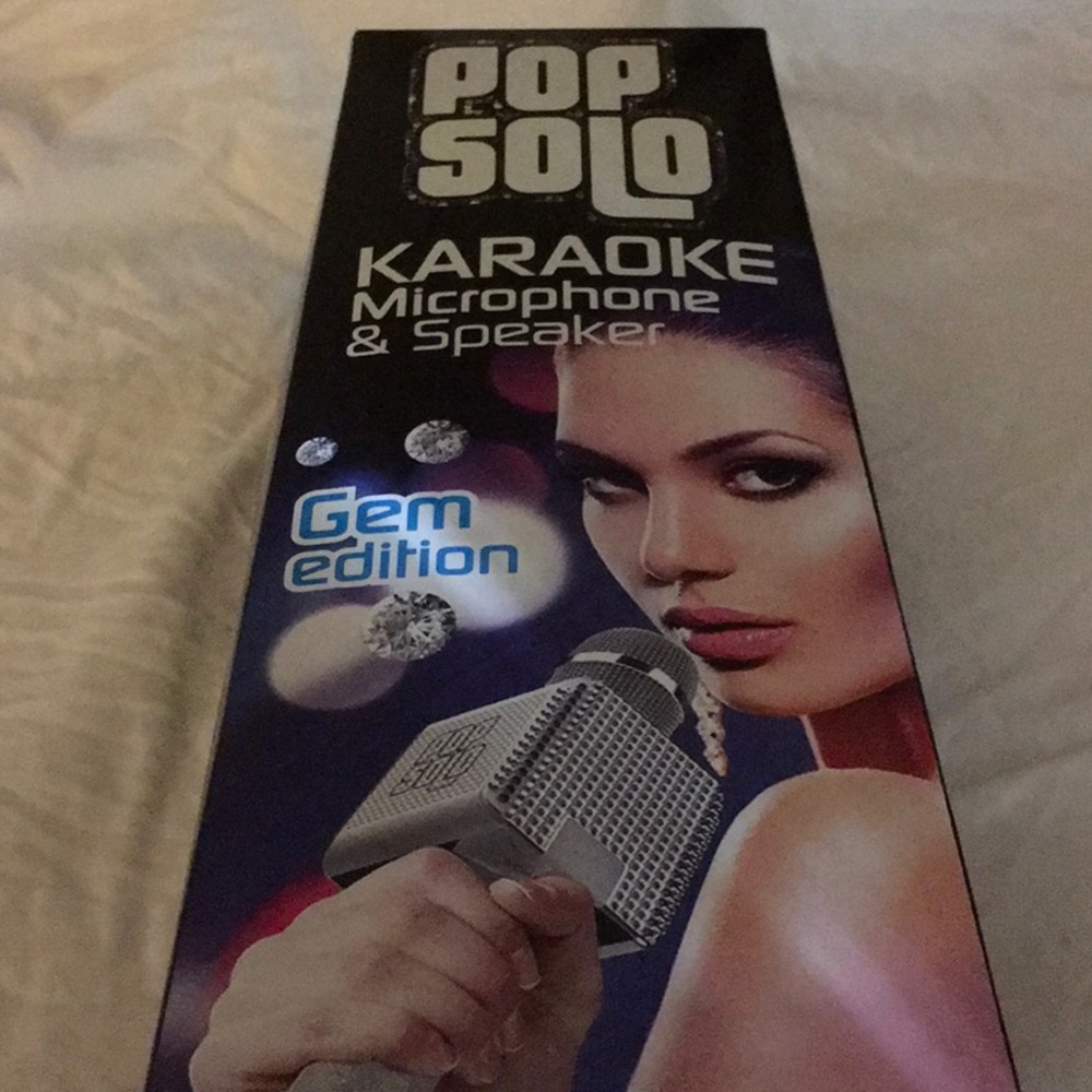 Pop Solo Gem Edition Karaoke Microphone and Speaker